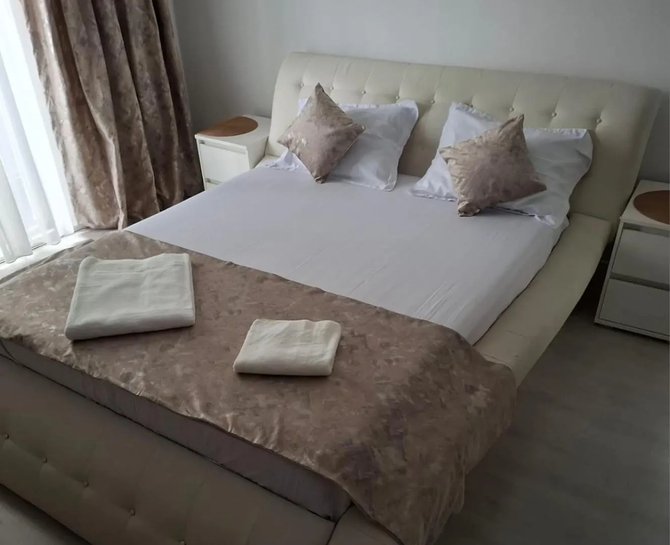 부쿠레슈티 Garsoniera 아파트